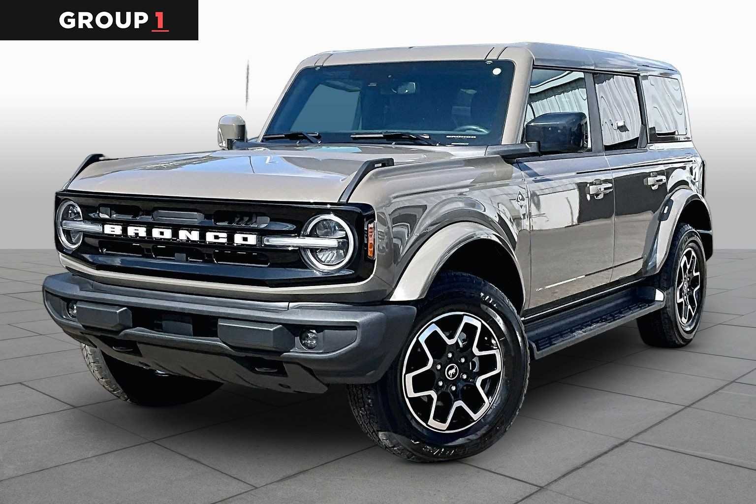 2025 Ford Bronco Outer Banks