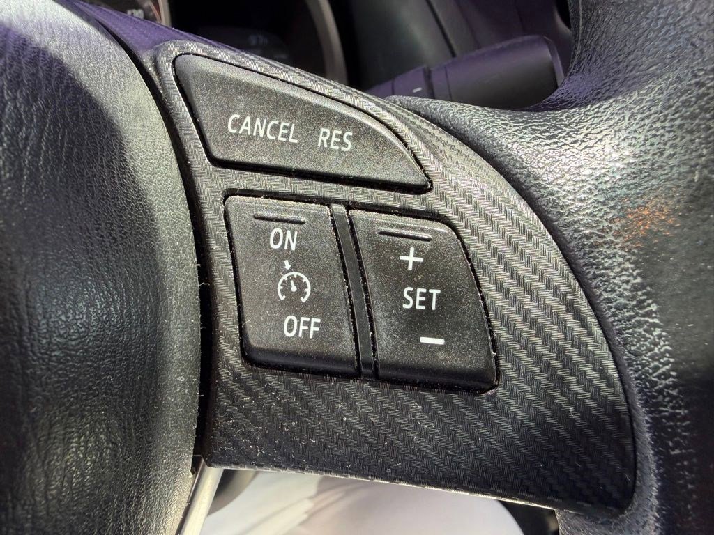 Used 2016 Snowflake White Pearl Mica Mazda i Sport image 11