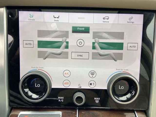 Used 2019 Fuji White Land Rover 5.0L V8 Supercharged image 21