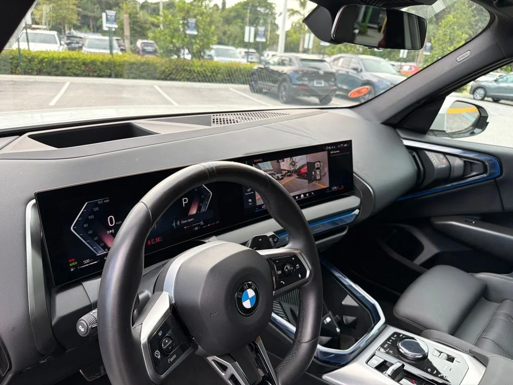 Used 2025 Alpine White BMW 30 xDrive image 25