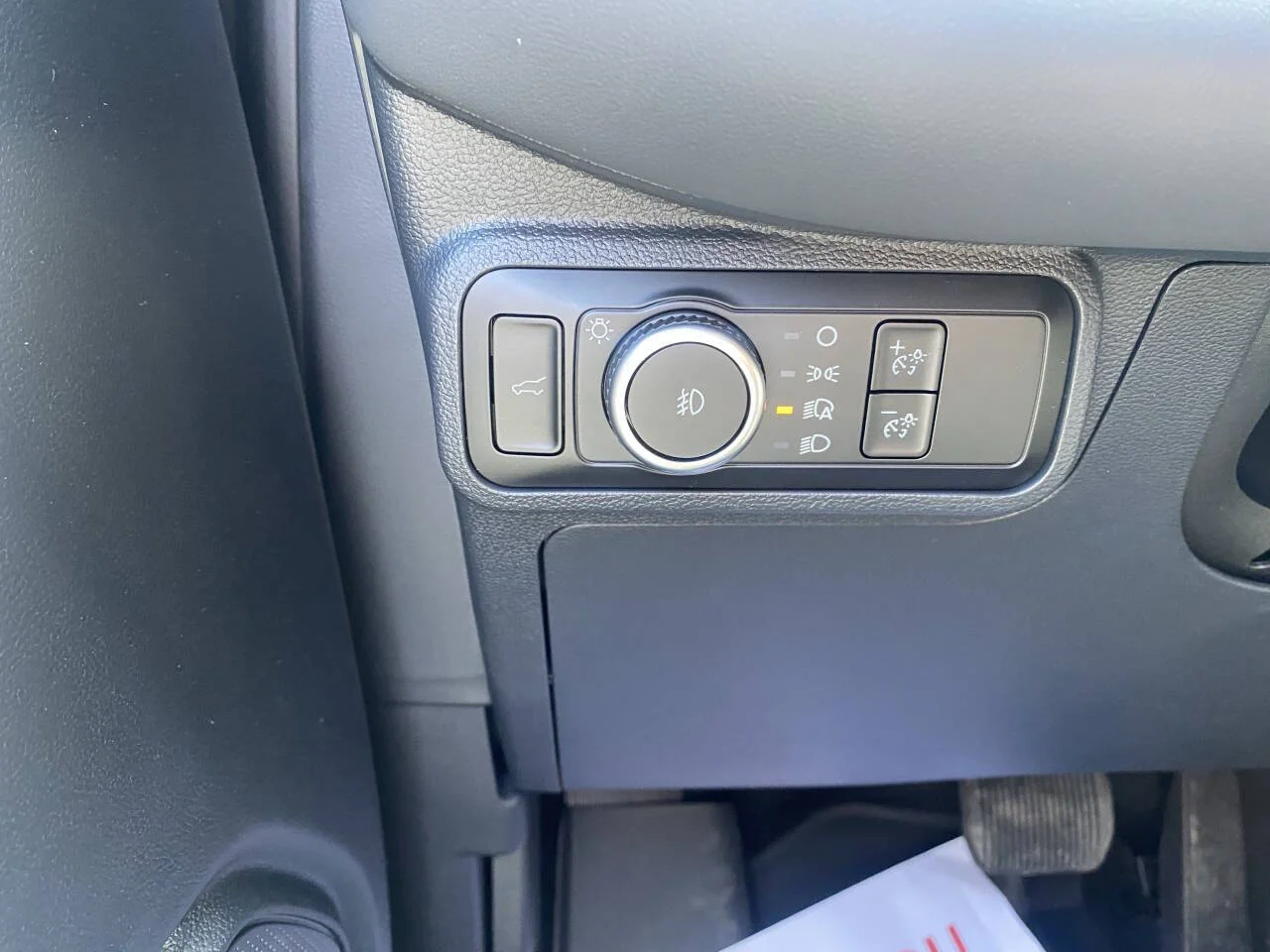 New 2026 Carbonized Gray Metallic Ford Active image 8