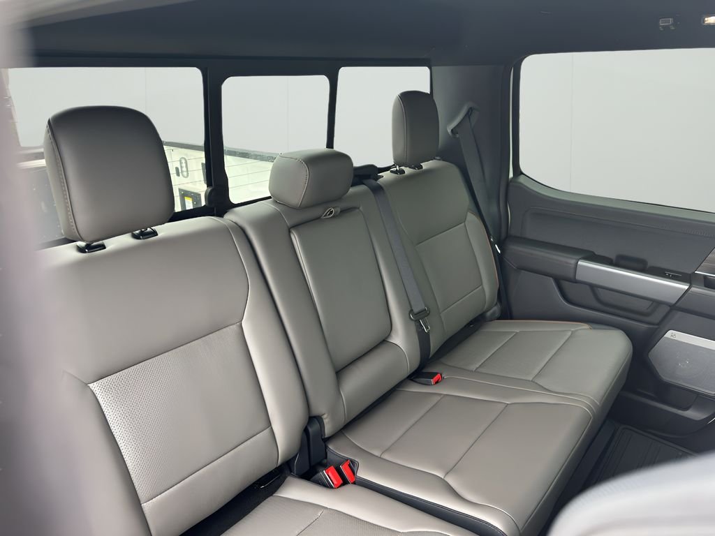 New 2025 Star White Metallic Tri-Coat Ford Lariat® image 39