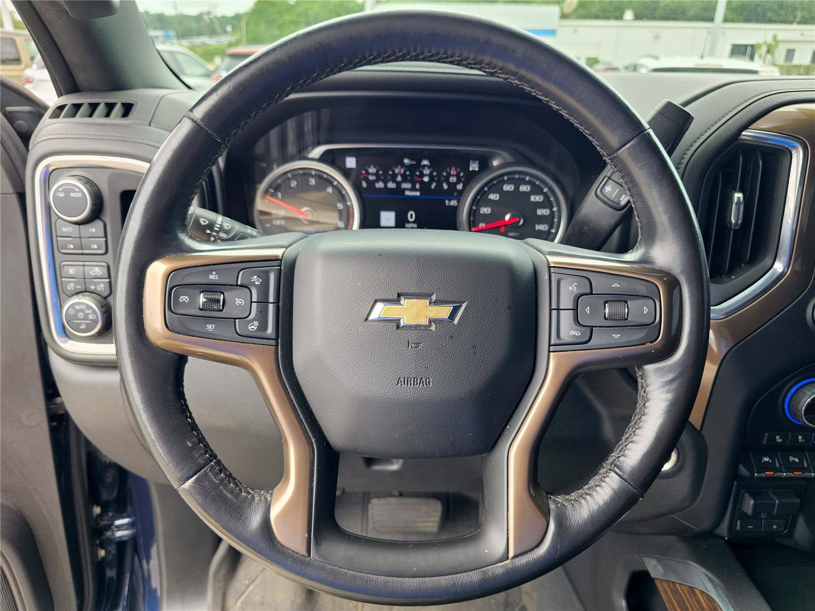 Used 2021 Northsky Blue Metallic Chevrolet High Country image 22