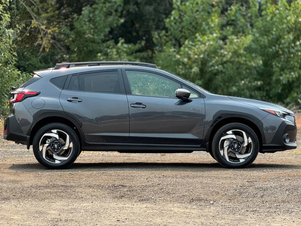 New 2026 MAGNETITE GRAY PEARL Subaru Limited Hybrid image 21