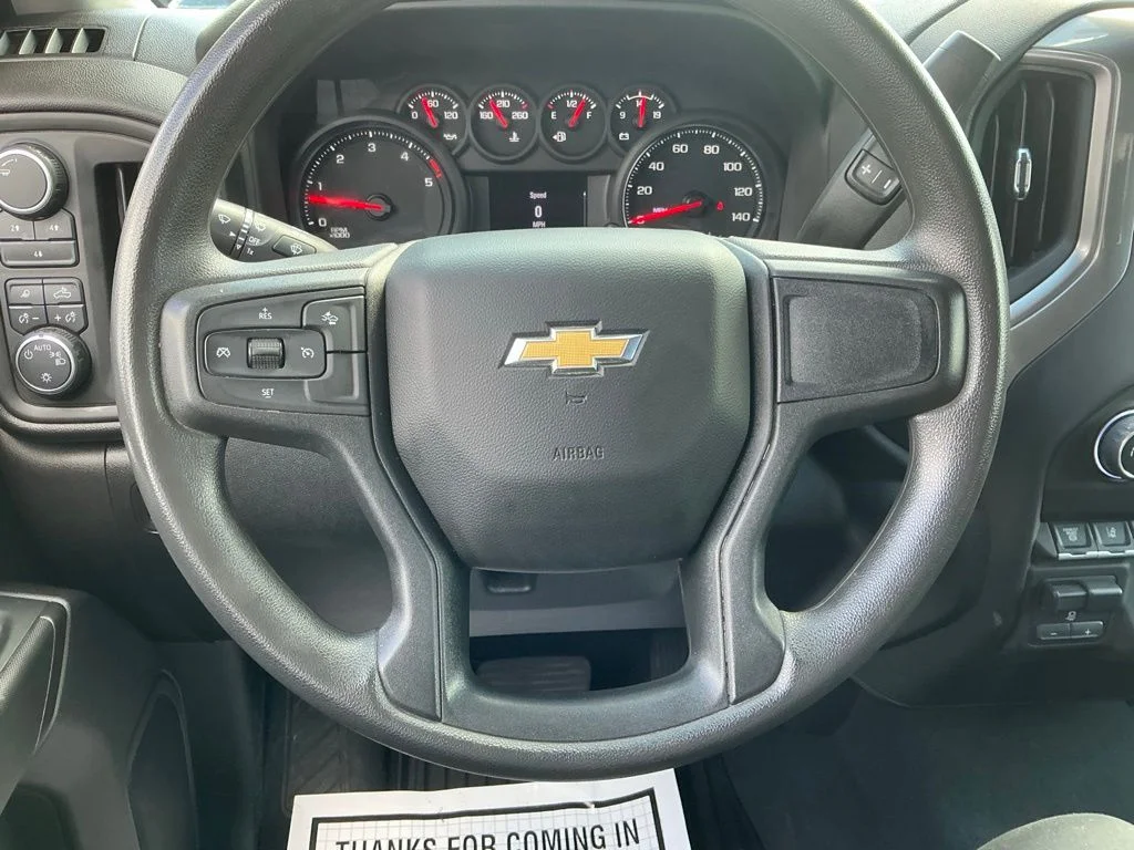 Used 2025 White Chevrolet Custom image 43