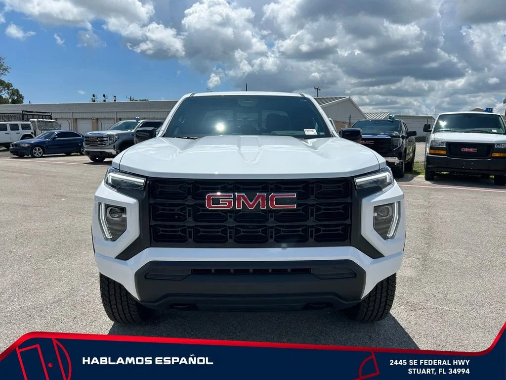 New 2026 Summit White GMC Elevation image 2