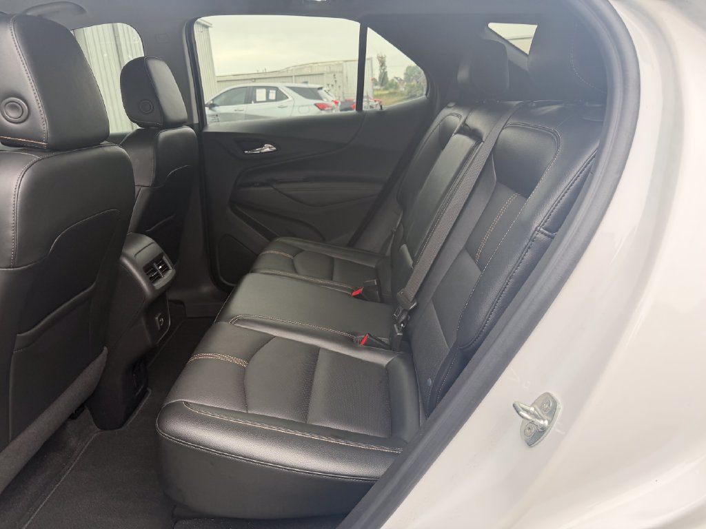 Used 2023 White Chevrolet Premier image 21