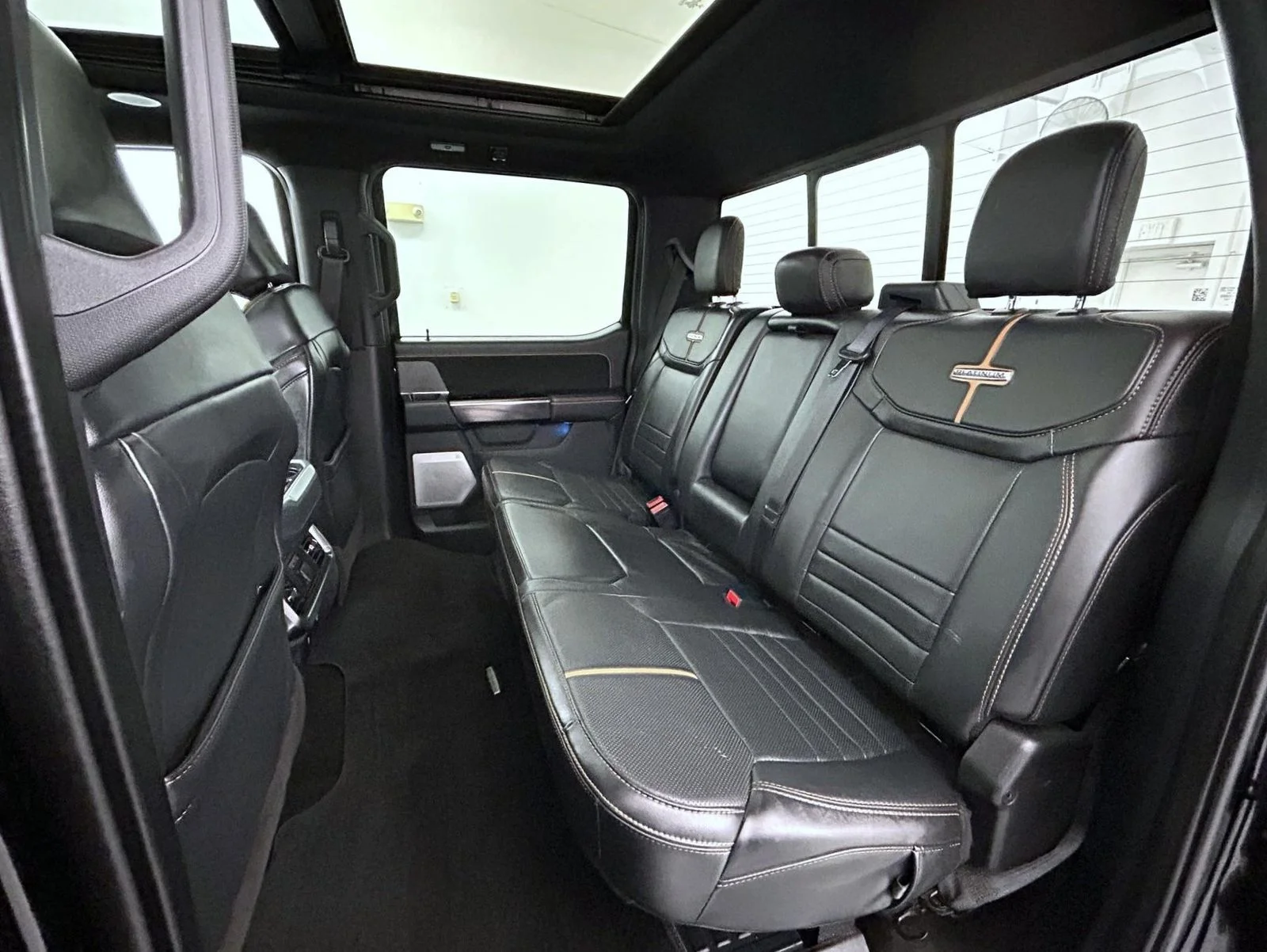 Used 2022 Black Ford Platinum image 20