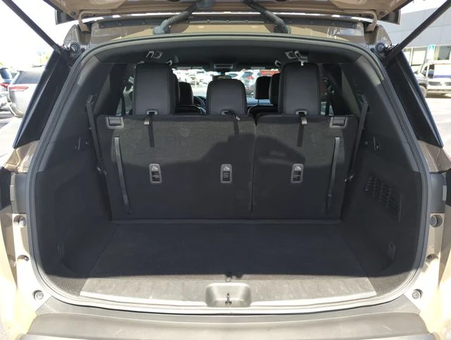 Used 2023 Beige Nissan Rock Creek image 19