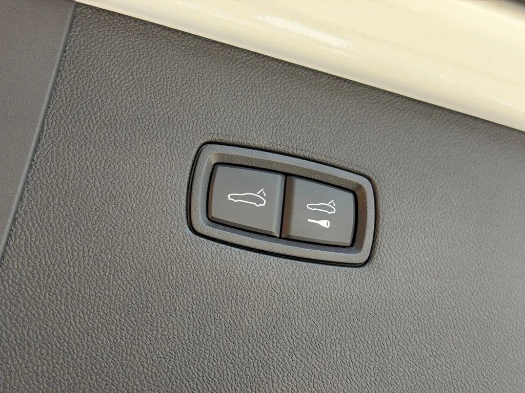Used 2024 White Porsche Turbo GT image 41