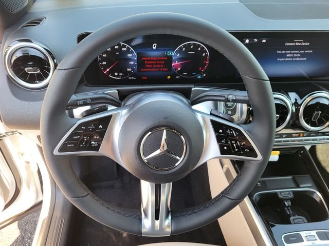 New 2026 Polar White Mercedes-Benz GLB 250 image 18