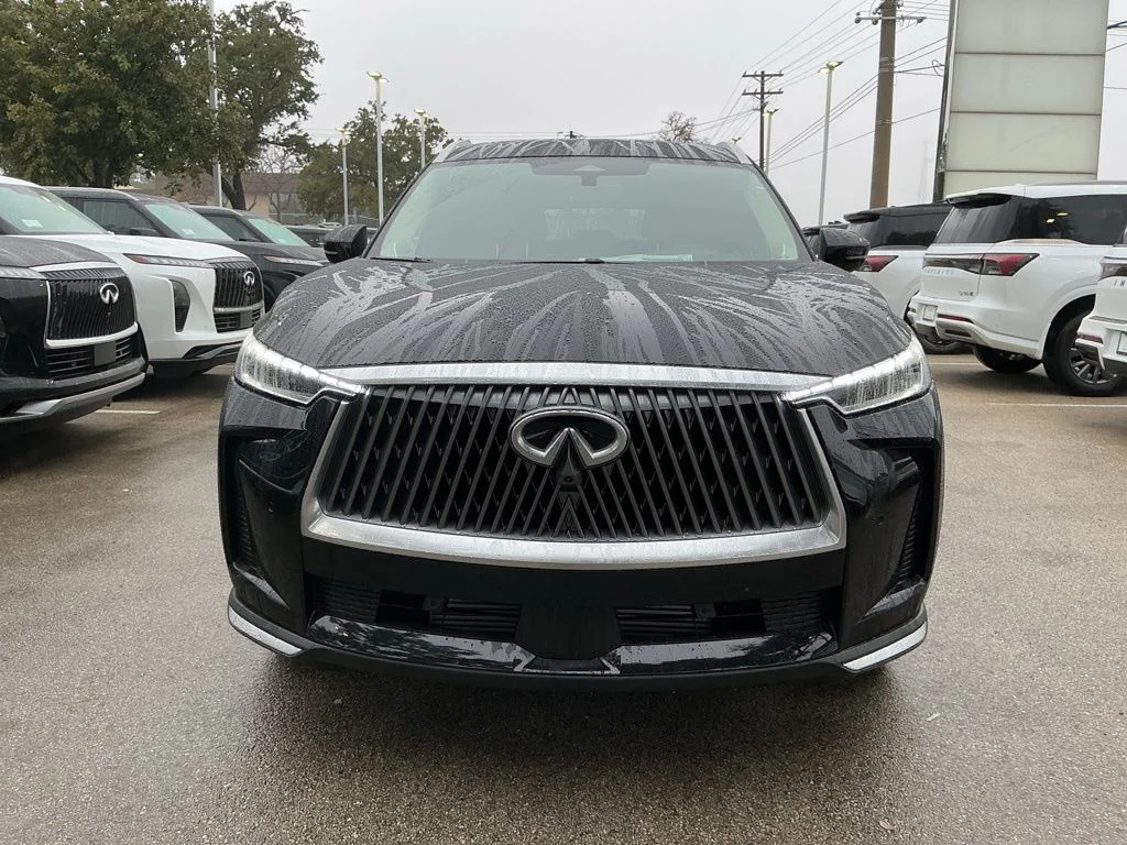 New 2026 MINERAL BLACK INFINITI Luxe FWD image 2