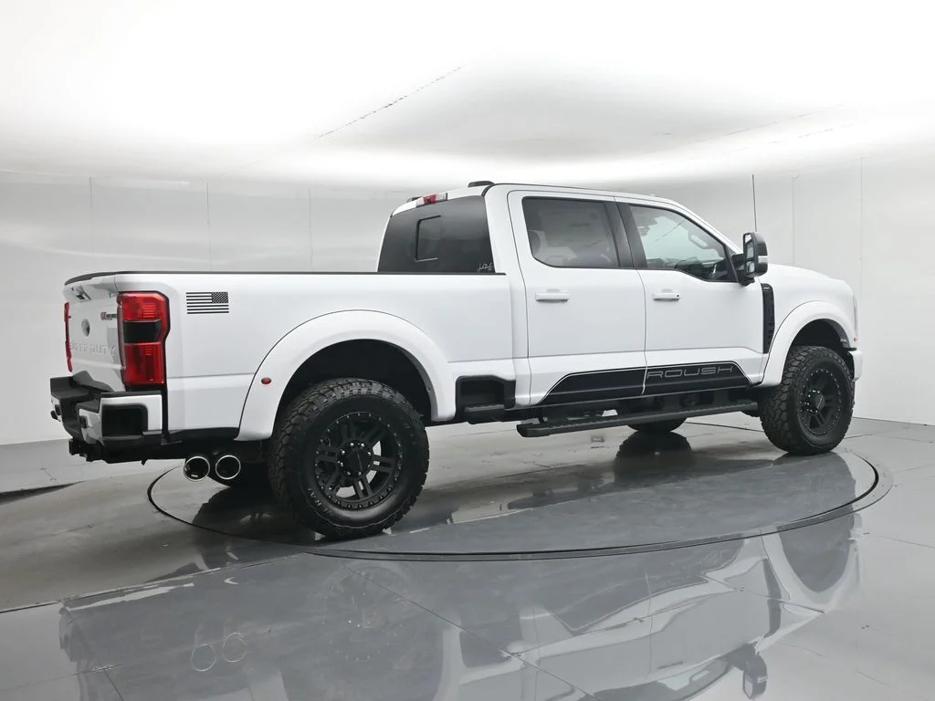 New 2026 Oxford White Ford Lariat image 30