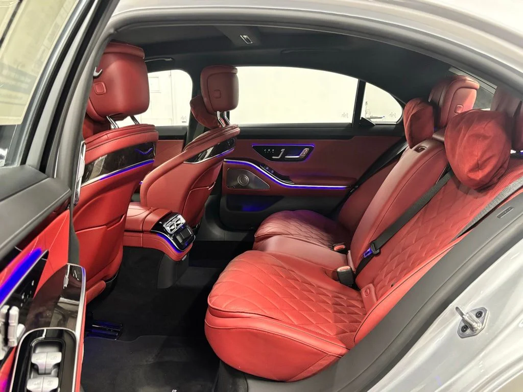 Used 2023 Silver Mercedes-Benz S 580 image 20