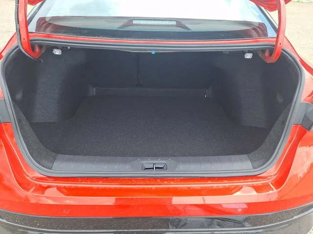 New 2026 Energetic Ember / Super Black Two-tone Nissan SR image 20
