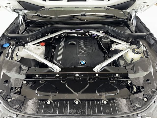 Certified Used 2023 Mineral White Metallic BMW sDrive40i image 34