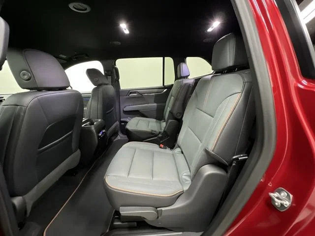 2026 GMC Acadia AT4 - Photo 26