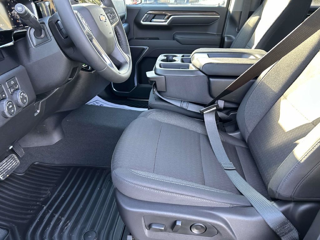 2026 Chevrolet Silverado 1500 LT - Photo 16
