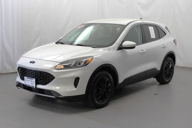 Used 2021 White Ford SE image 16