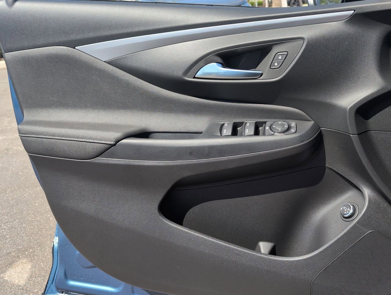 New 2026 Ocean Blue Metallic Buick Preferred image 21
