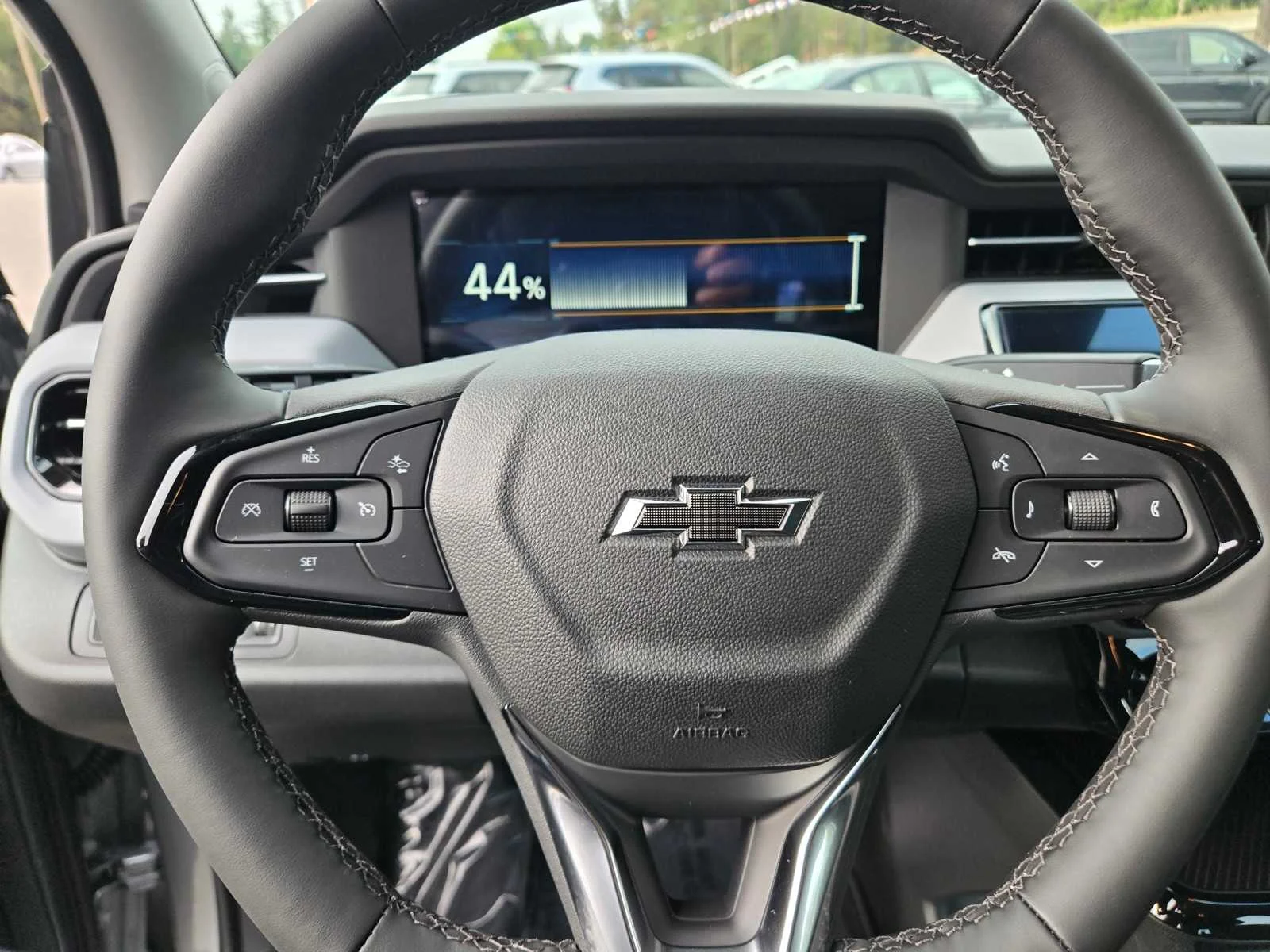 New 2027 Sterling Grey Metallic Chevrolet LT image 20