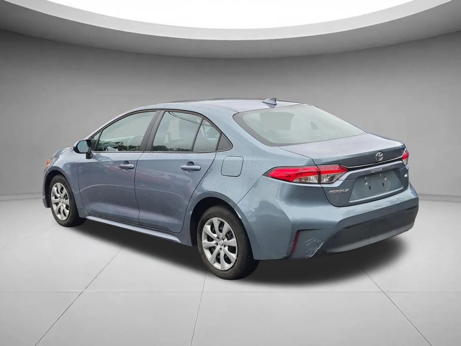 Used 2023 Celestite Toyota LE image 3