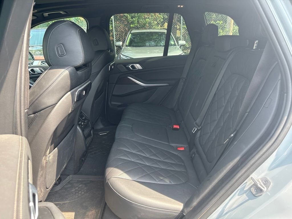 Certified Used 2024 Gray BMW xDrive40i image 15