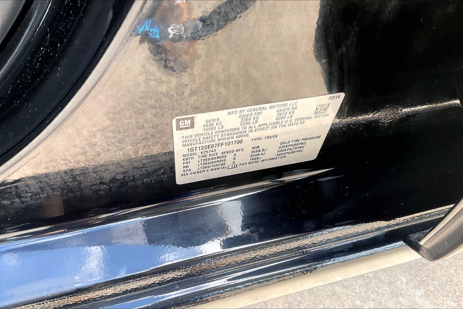 Used 2015 Onyx Black GMC Denali image 33