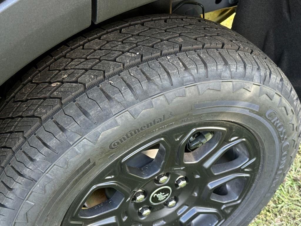 New 2025 Shadow Black Ford Badlands® image 57