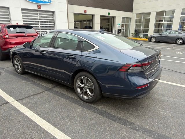 Used 2024 Blue Honda EX image 3