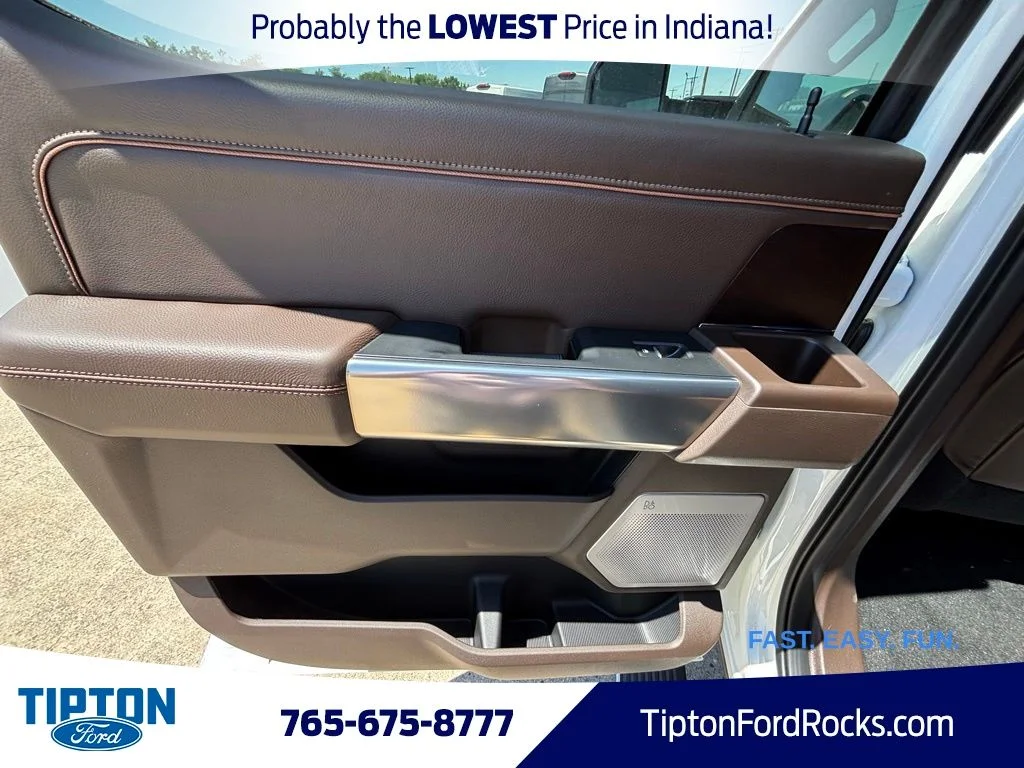 New 2026 Star White Metallic Tri-Coat Ford F-250® King Ranch® image 32