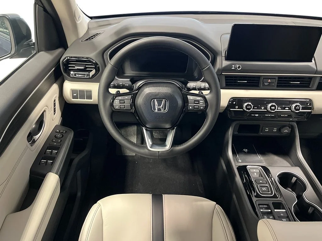 New 2026 Platinum White Pearl Honda Touring image 27