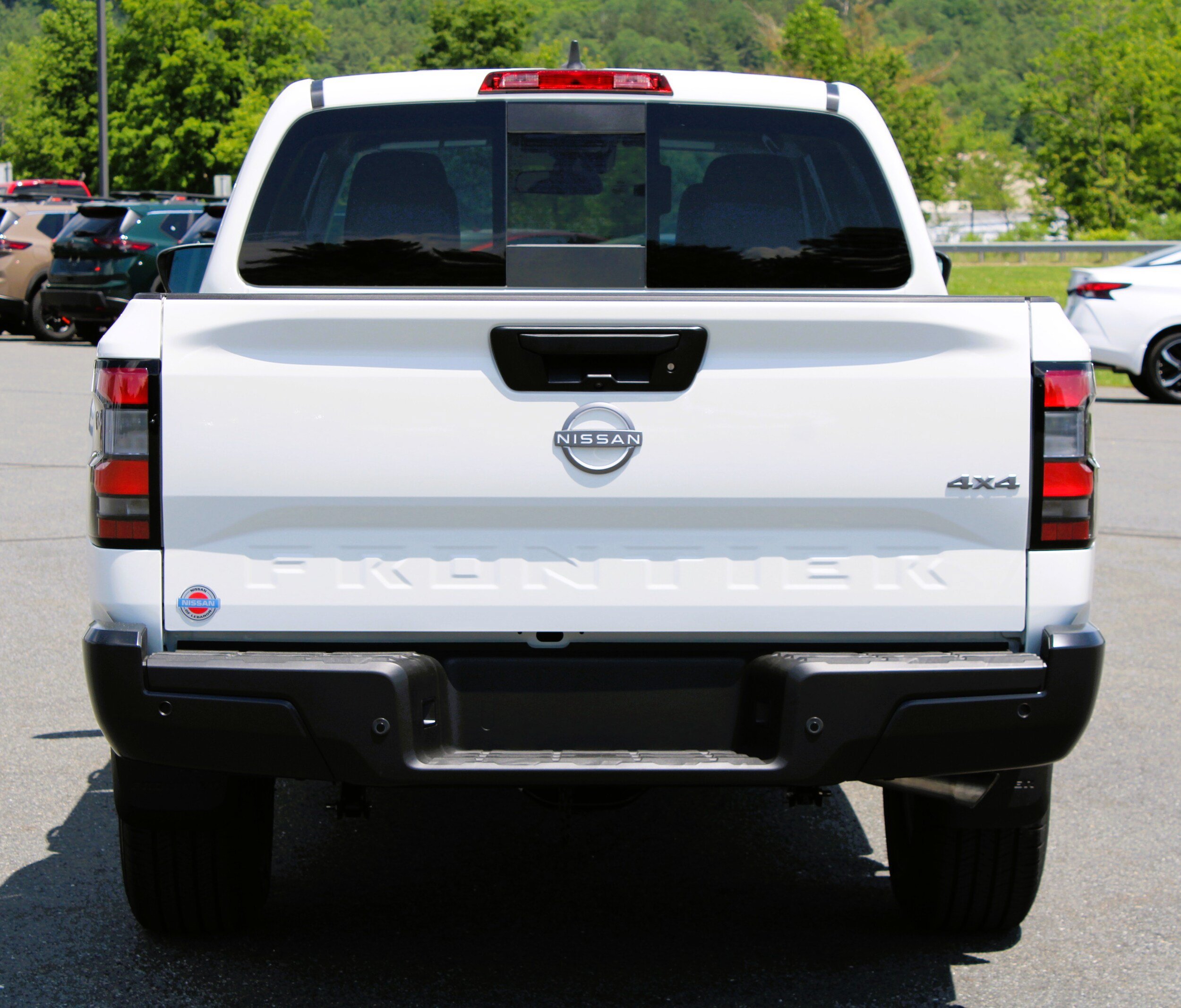 New 2026 Glacier White Nissan Crew Cab S image 10