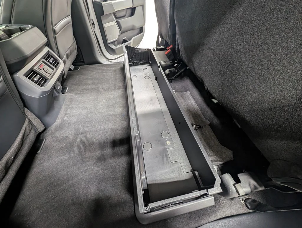 New 2026 Oxford White Ford F-250® Lariat® image 22
