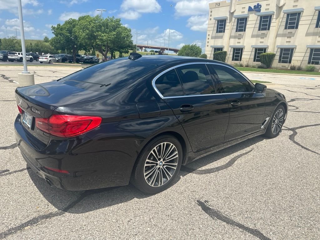 Used 2019 Black BMW 530i xDrive image 5