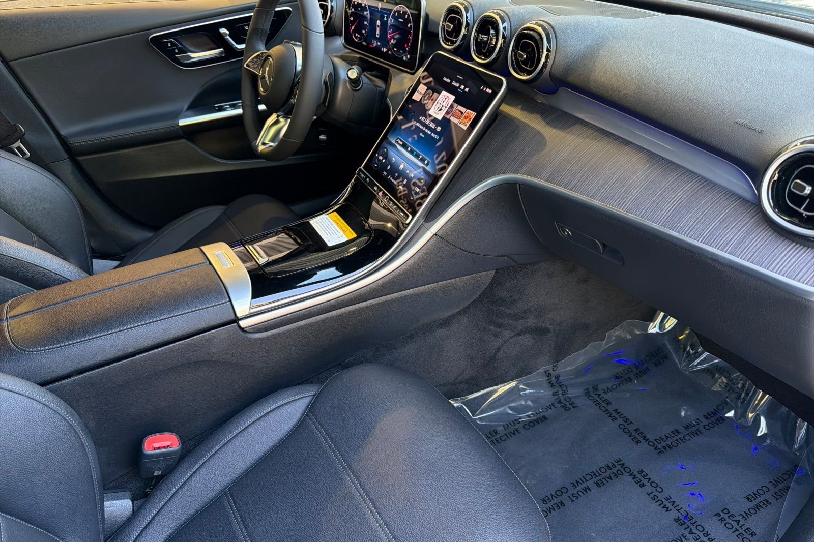 New 2026 MANUFAKTUR Alpine Grey Mercedes-Benz C 300 image 16