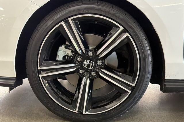 Certified Used 2023 Platinum White Pearl Honda Sport image 34