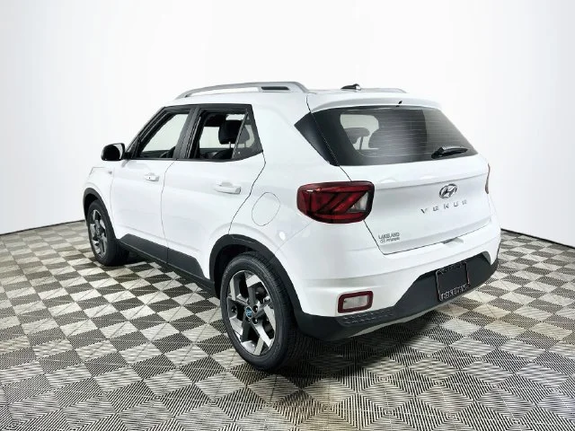 New 2026 Hyundai VENUE SEL