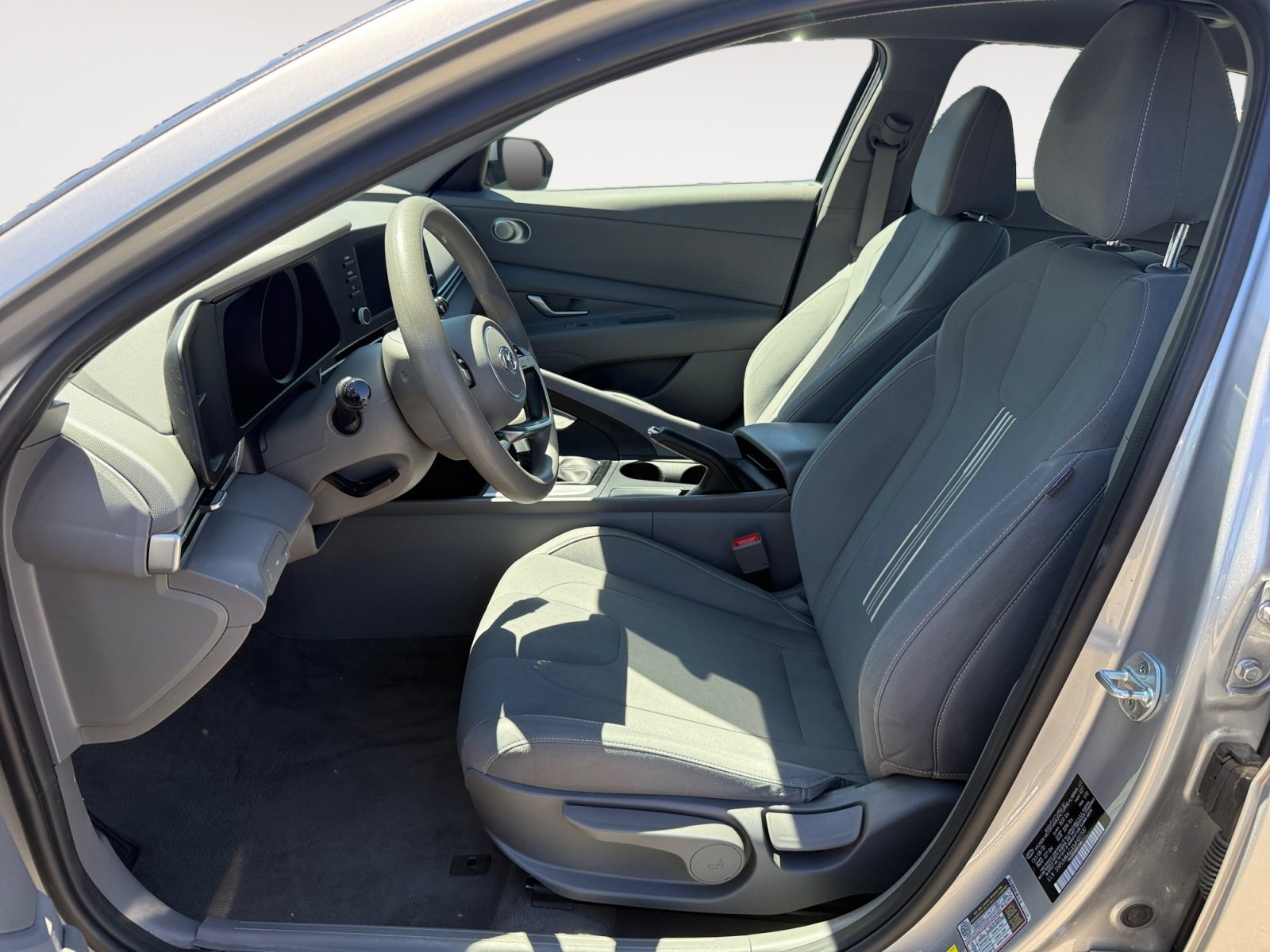 Certified Used 2021 Shimmering Silver Pearl Hyundai SEL image 10