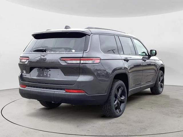 New 2026 Baltic Gray Metallic Clearcoat Jeep L LIMITED 4X4 image 6
