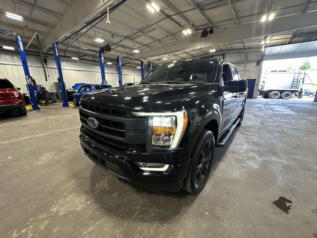 Used 2023 Black Ford Lariat image 1
