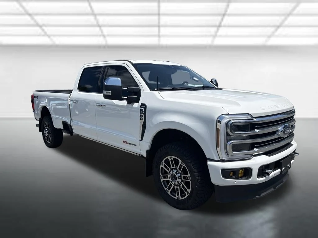 Certified Used 2024 Star White Ford Limited image 9