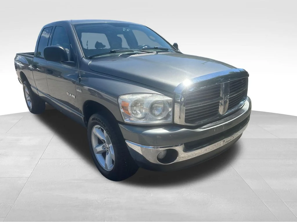 Used 2008 Gray Dodge SLT image 61