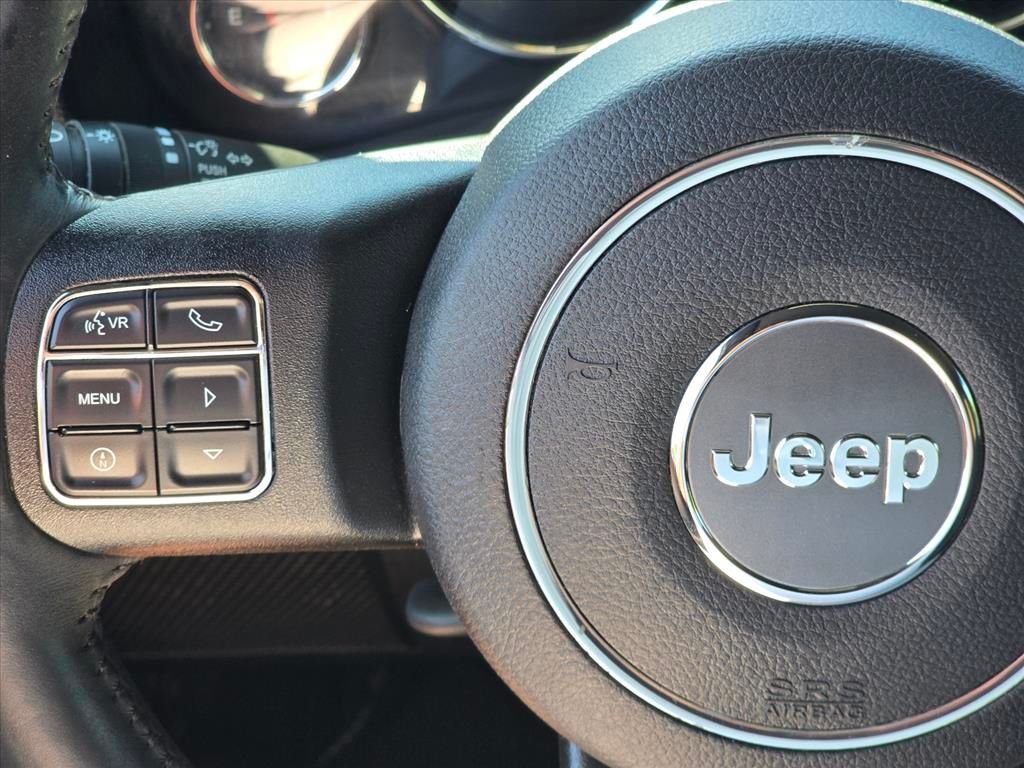 Used 2015 Silver Jeep Sport image 13