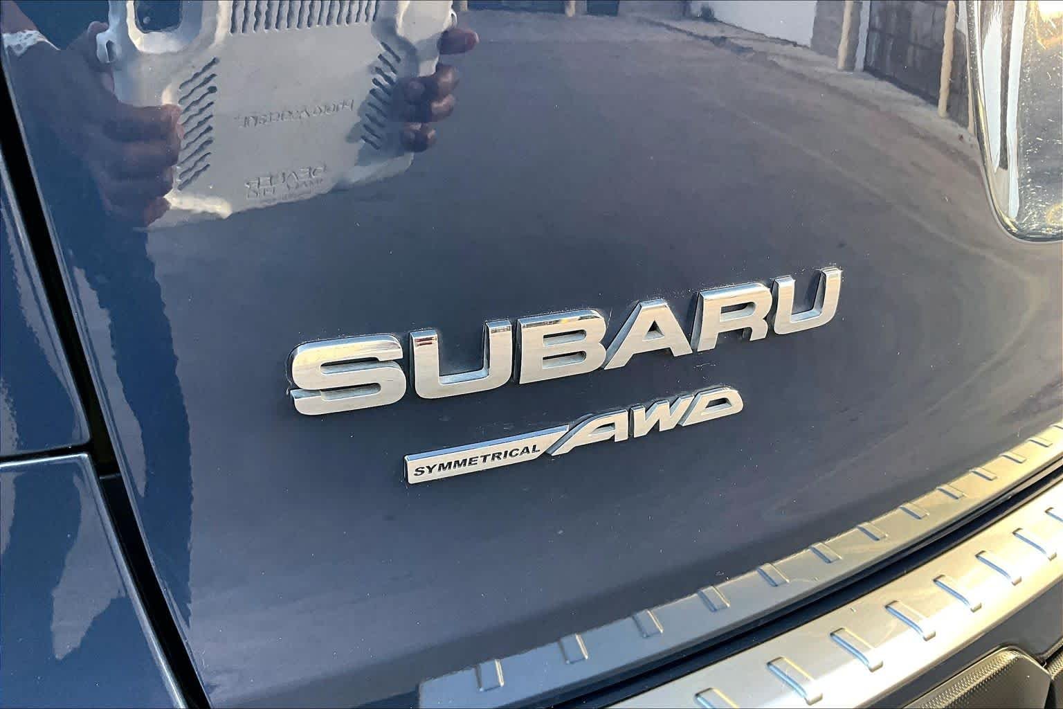 Used 2024 Cosmic Blue Pearl Subaru Limited image 30