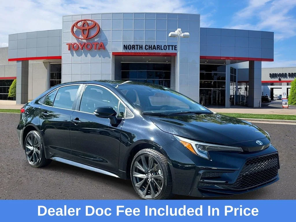 Certified Used 2024  Toyota SE image 1