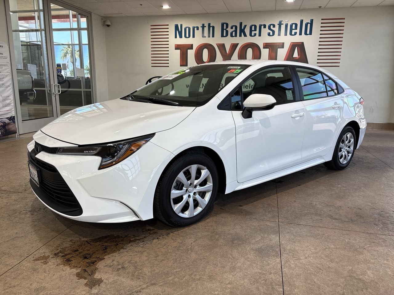 2026 Toyota Corolla LE CVT's photo