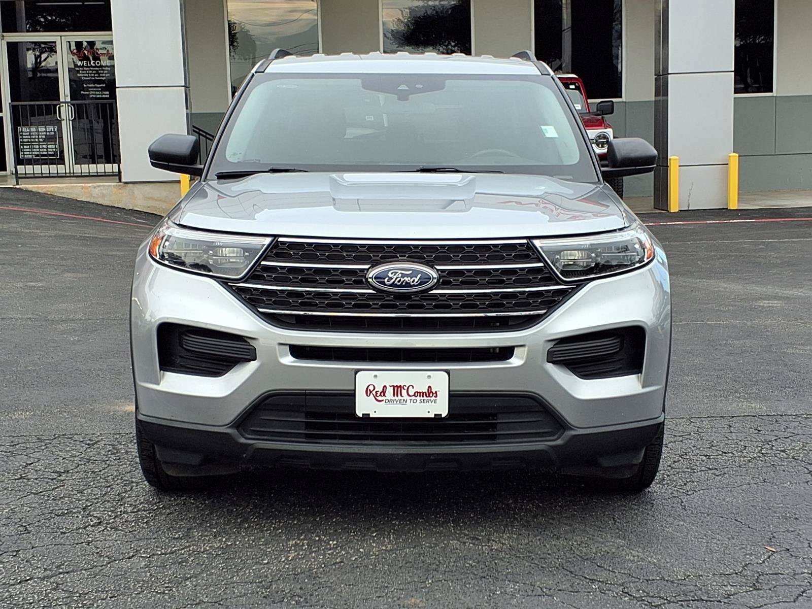 Used 2024 Silver Ford XLT image 2