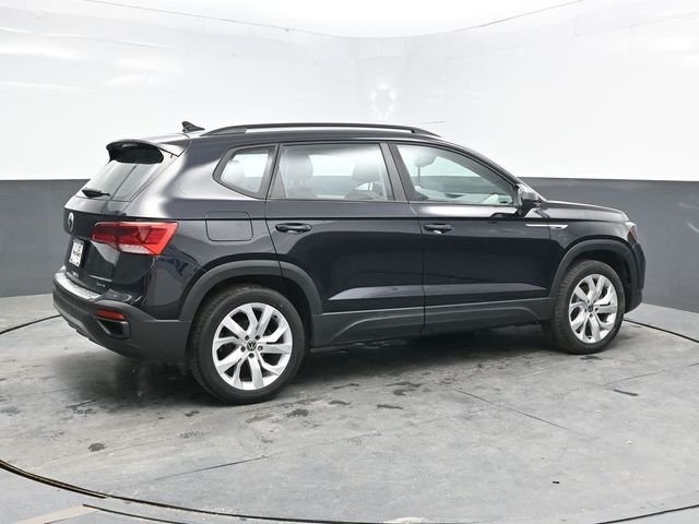 Used 2023 Black Volkswagen 1.5T S image 7