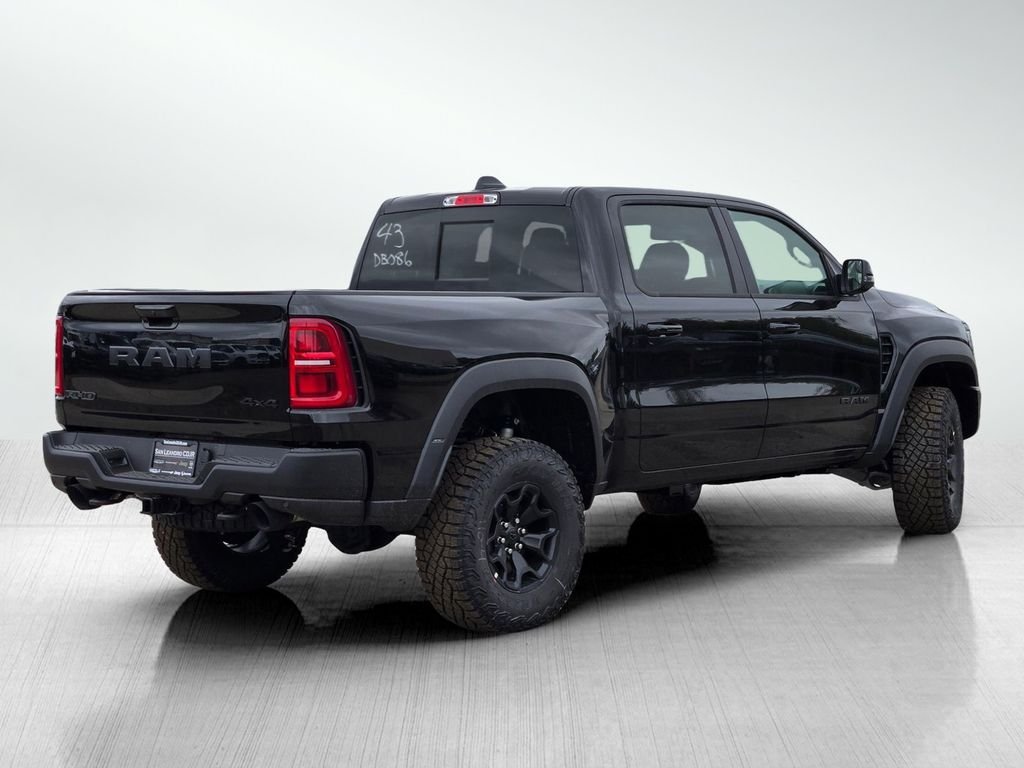 New 2026 Diamond Black Crystal Pearl-Coat Exterior Paint RAM RHO image 4